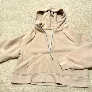 Lululemon Tan Scuba Quarterzip M/L